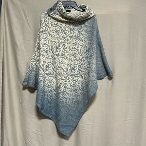Zoe Madison Blue Paisley Turtleneck Knit Pullover Sweater Poncho Shawl Small/Med
